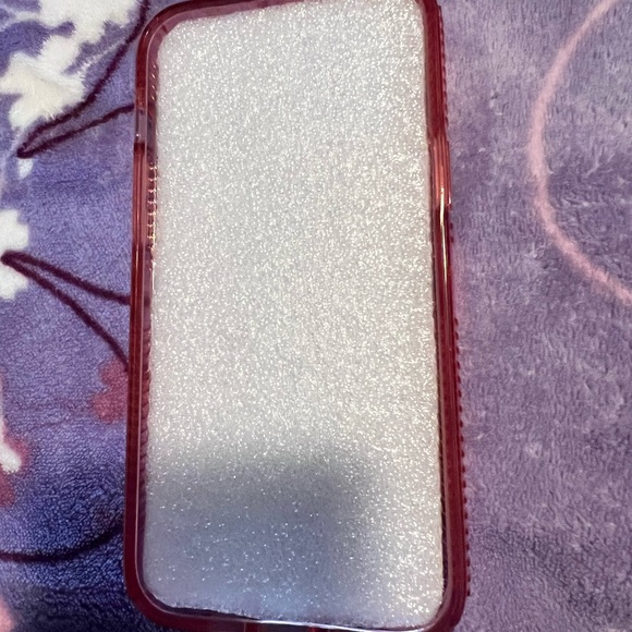 Like new pink speck case - Picture 4 of 4